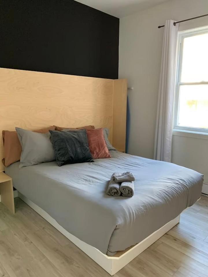 Appartements Le Charme De Limoilou ケベックシティ エクステリア 写真